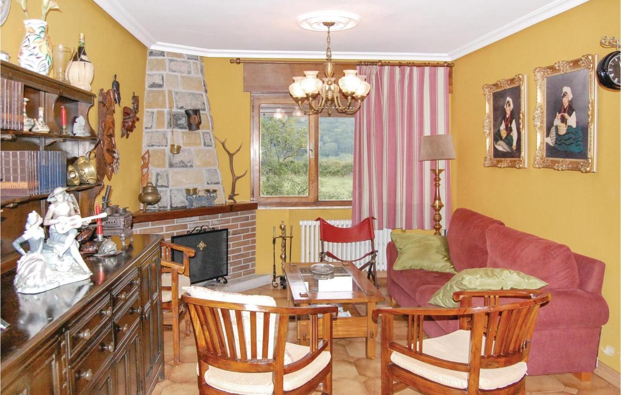 Gorgeous Home In Pilona With Kitchen La Pinera Exterior photo
